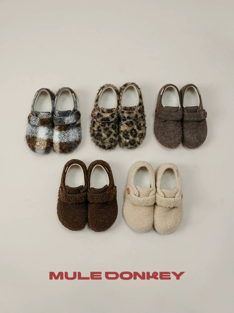 MULE DONKEY Women's Fuzzy Clog Mule