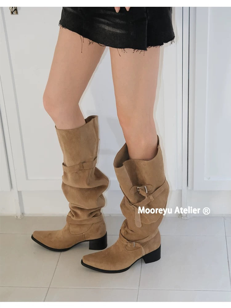 Mooreyu Atelier Wide Calf Pointed Toe Suede Slouchy Boots