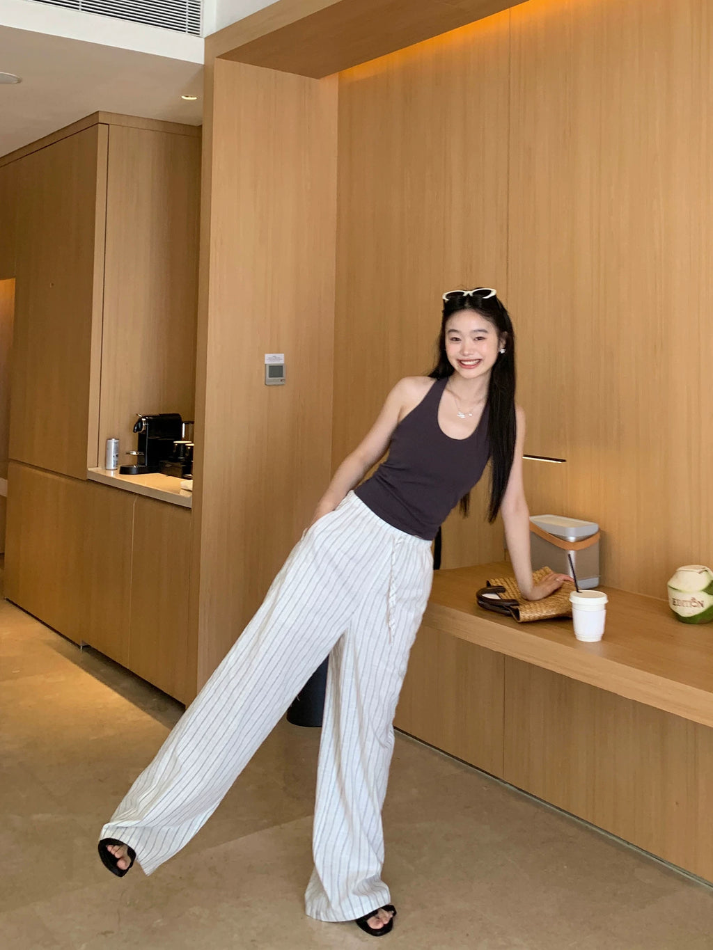 Pusumede Cloud Drape striped wide-leg pants white black stripes front view