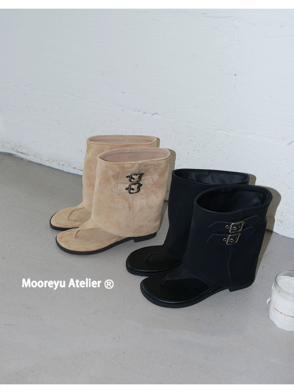 Mooreyu Round-Toe Sandal Bootie